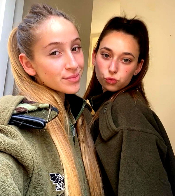 shani.zeltzer instagram image archive image