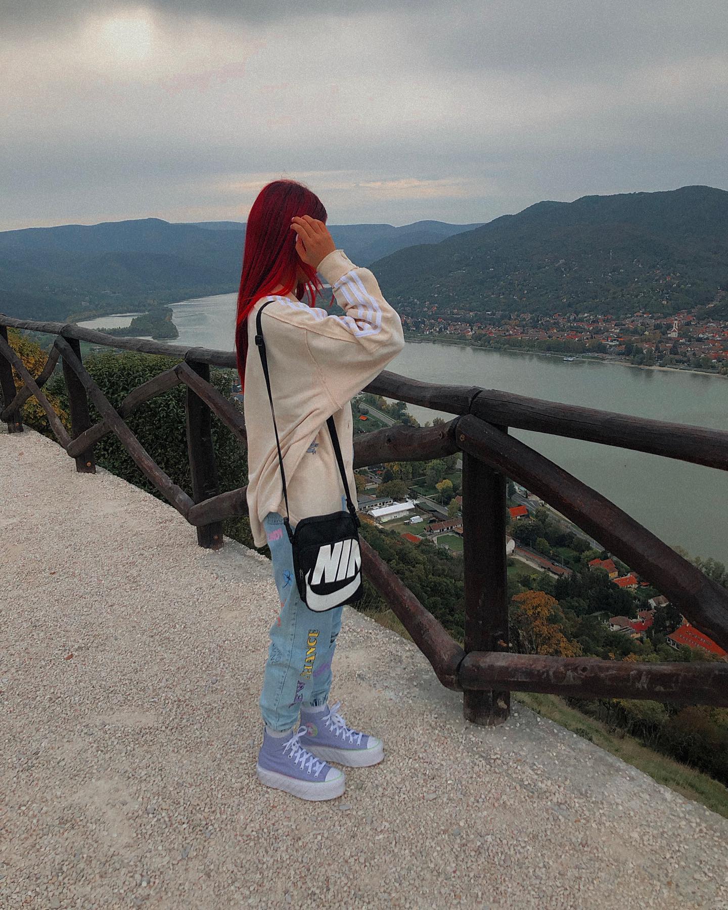 shanidahan7 instagram image archive image