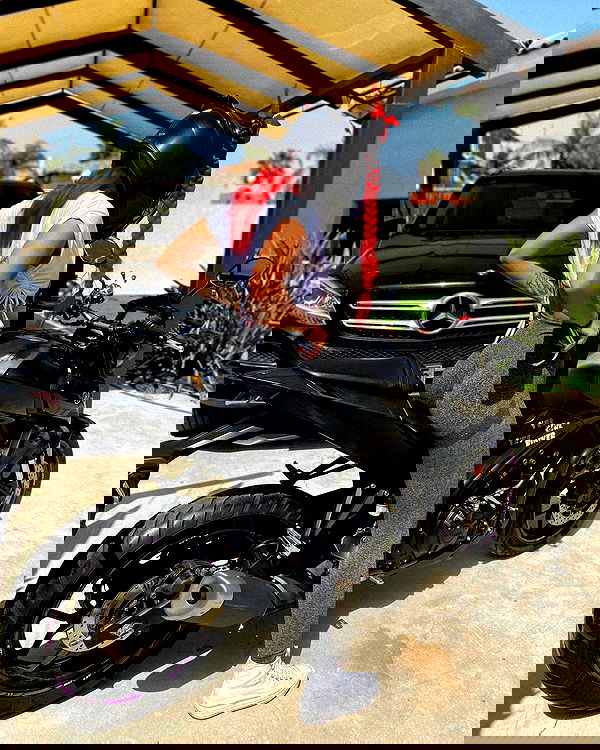 shanidahan7 image ~ Altpins