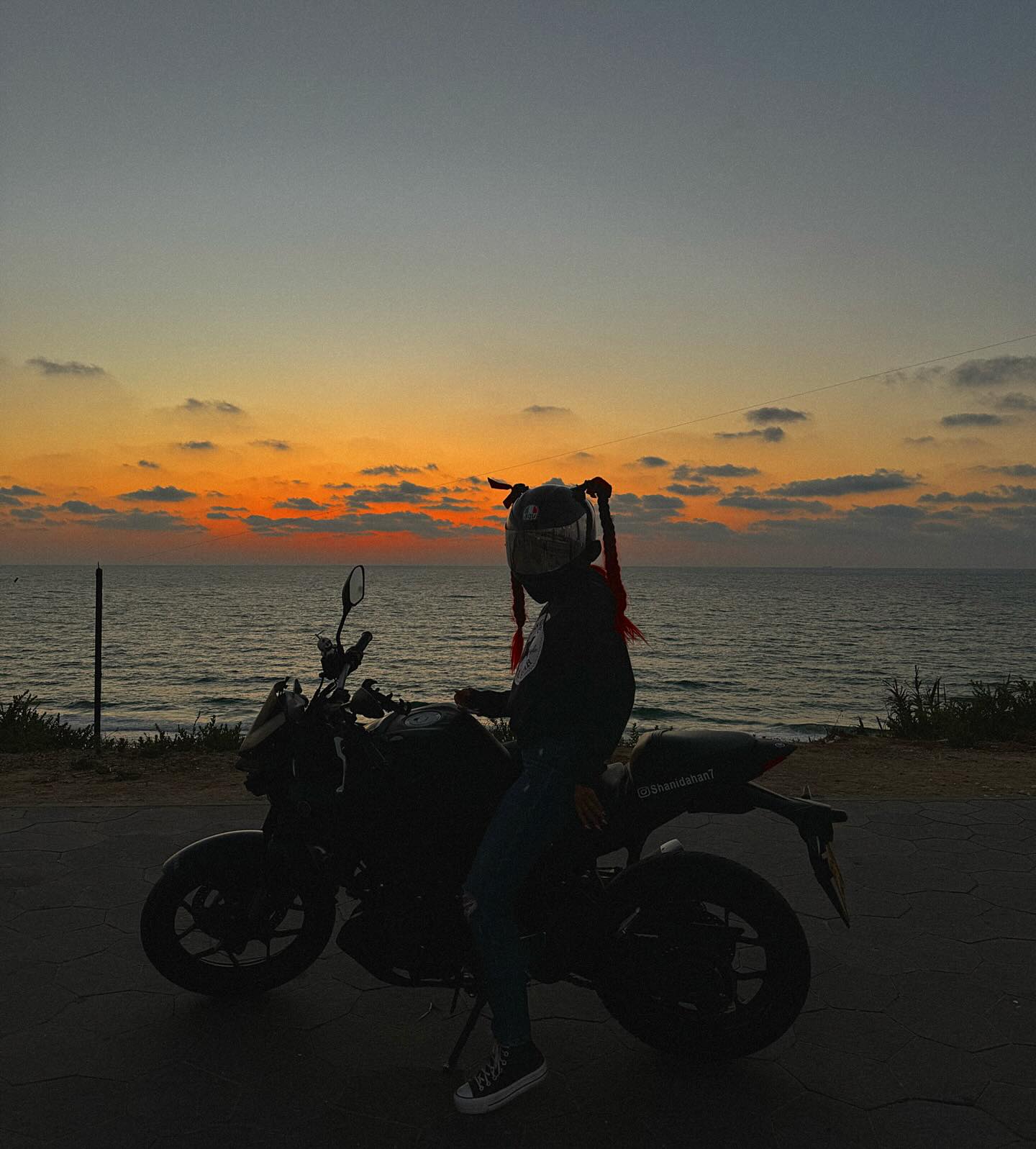 shanidahan7 instagram image archive image