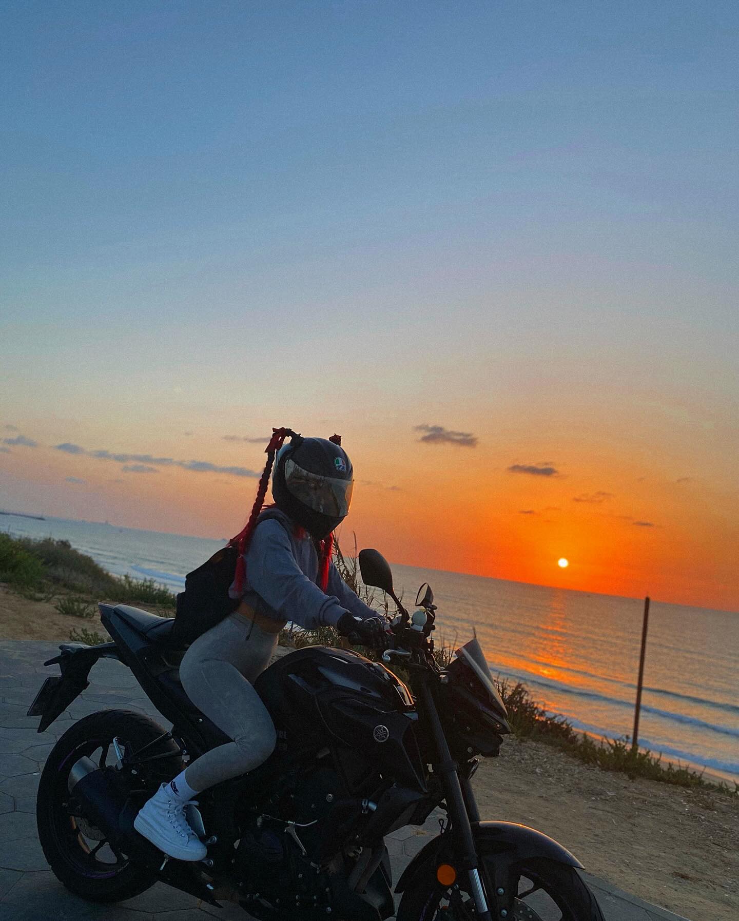 shanidahan7 instagram image archive image