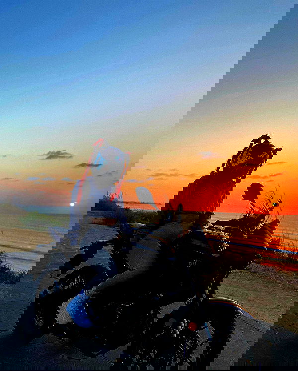 shanidahan7 image ~ Altpins