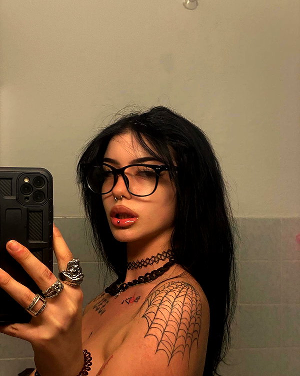 shawtysuzi instagram image archive image