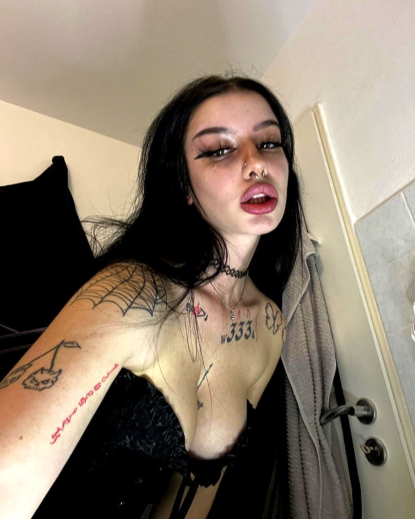 shawtysuzi instagram image archive image