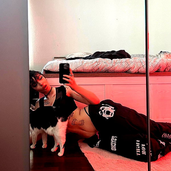 shawtysuzi instagram image archive image