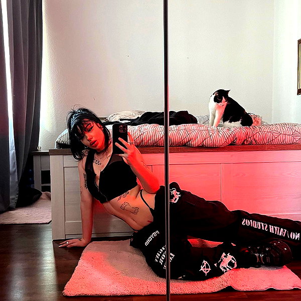 shawtysuzi instagram image archive image