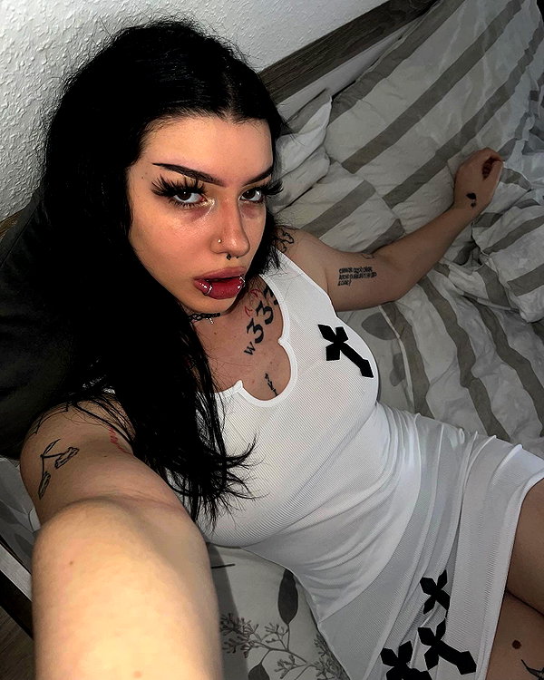 shawtysuzi instagram image archive image