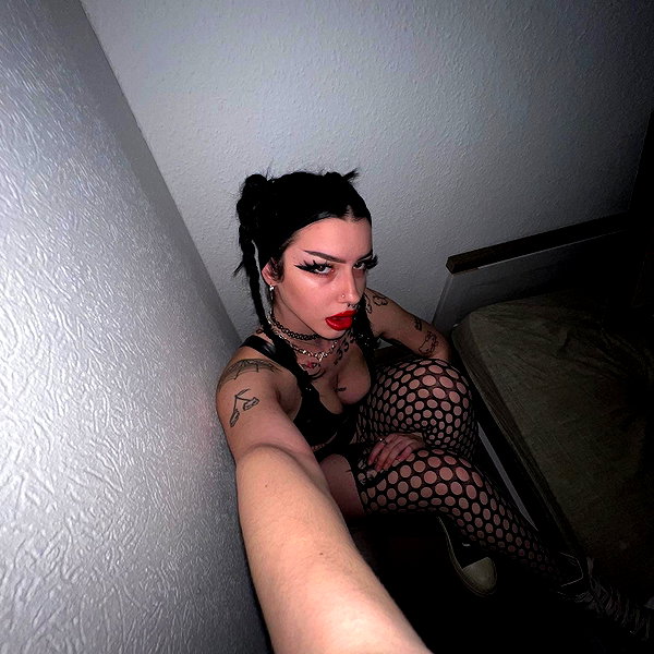 shawtysuzi instagram image archive image
