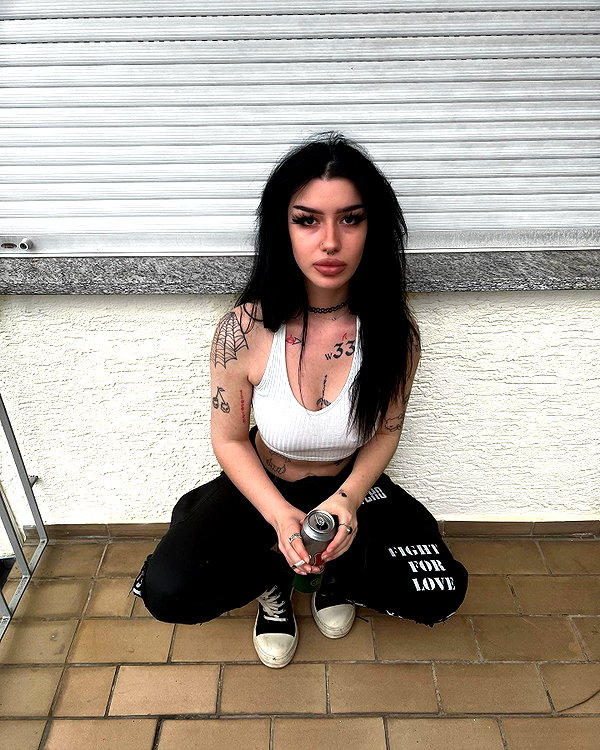 shawtysuzi instagram image archive image