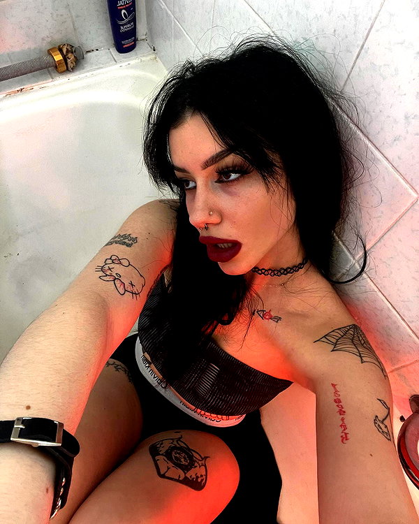 shawtysuzi instagram image archive image
