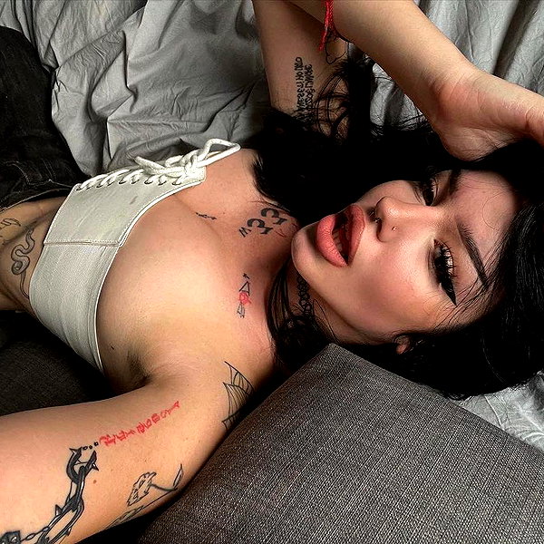 shawtysuzi instagram image archive image