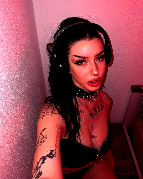 shawtysuzi instagram image archive image