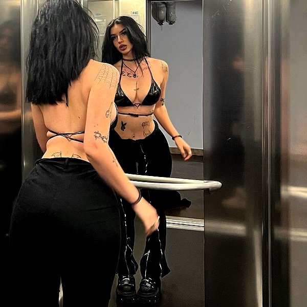 shawtysuzi instagram image archive image