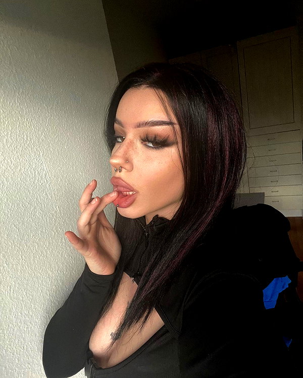 shawtysuzi instagram image archive image