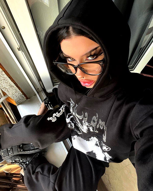 shawtysuzi instagram image archive image
