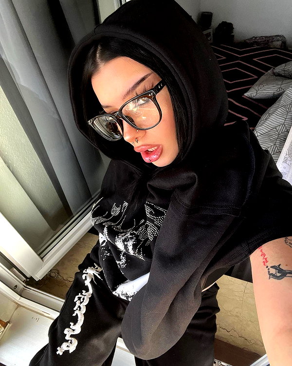 shawtysuzi instagram image archive image