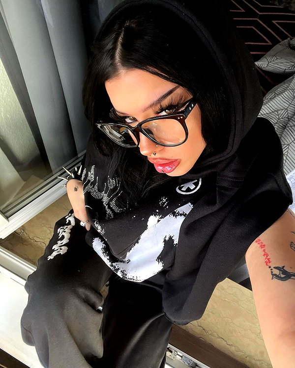shawtysuzi instagram image archive image
