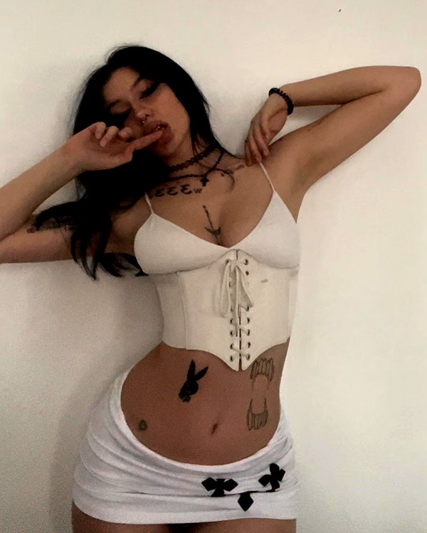 shawtysuzi instagram image archive image