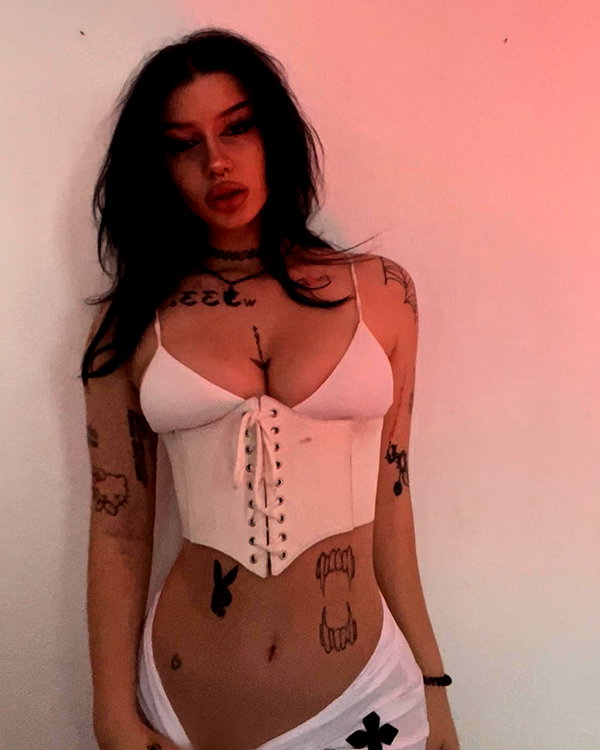 shawtysuzi instagram image archive image