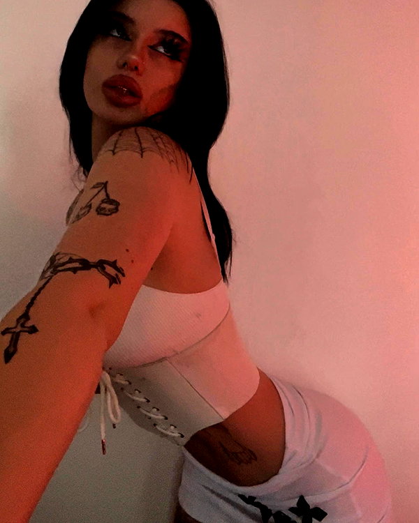 shawtysuzi instagram image archive image