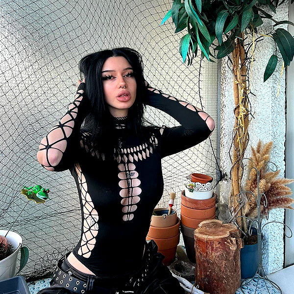 shawtysuzi instagram image archive image