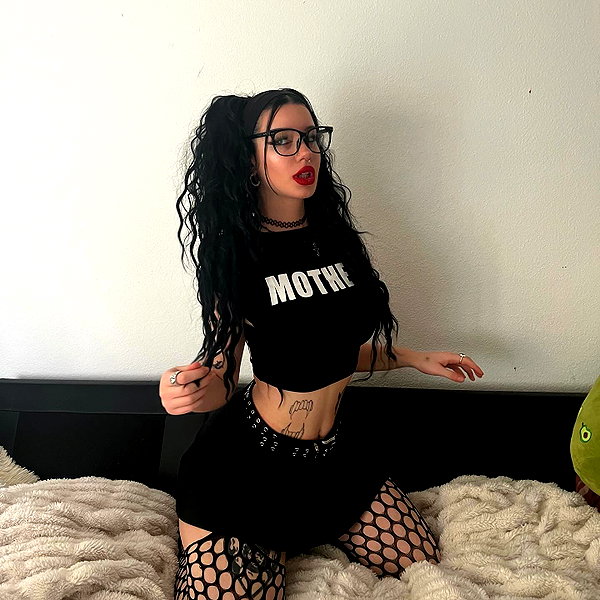 shawtysuzi instagram image archive image