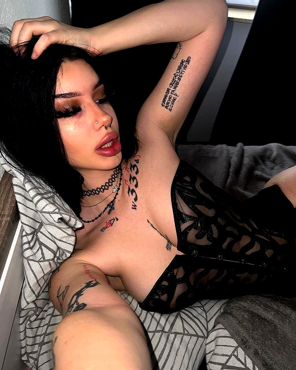 shawtysuzi instagram image archive image