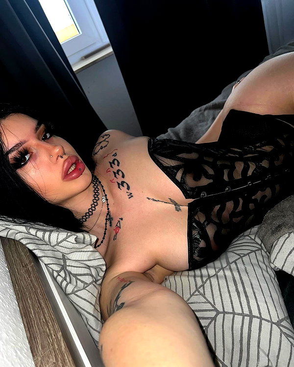 shawtysuzi instagram image archive image
