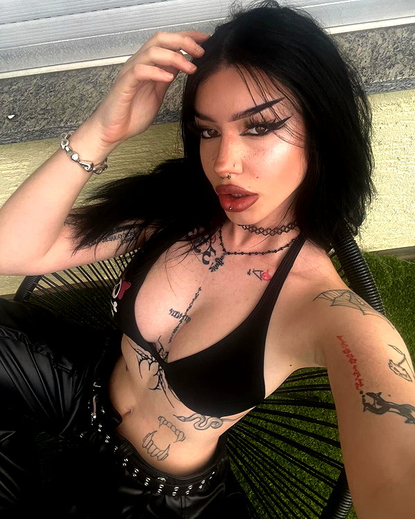 shawtysuzi instagram image archive image
