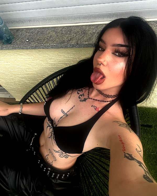 shawtysuzi instagram image archive image