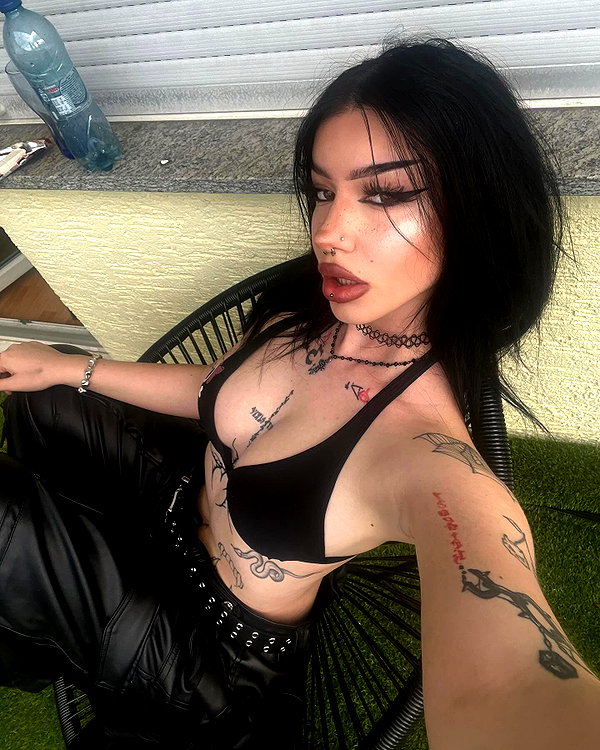 shawtysuzi instagram image archive image
