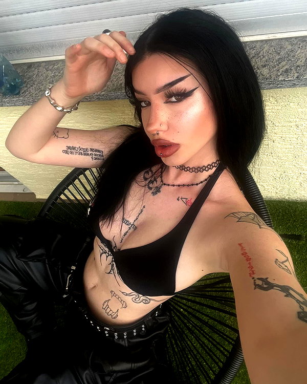 shawtysuzi instagram image archive image