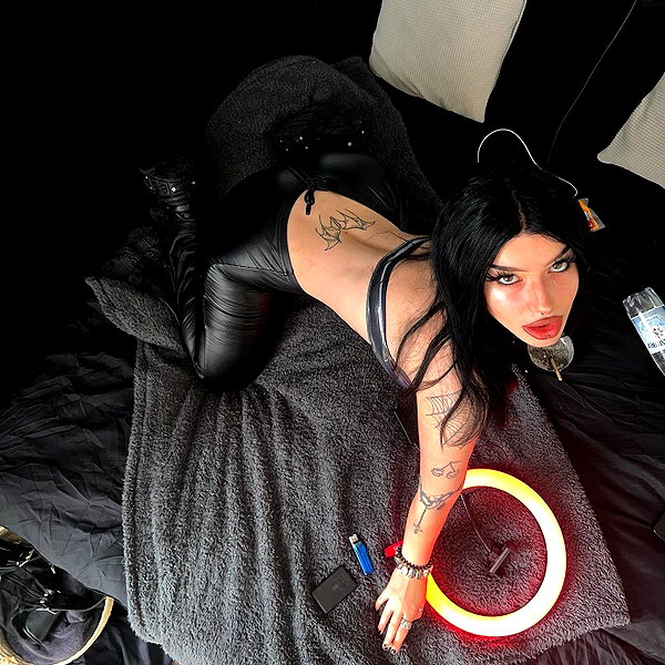 shawtysuzi instagram image archive image