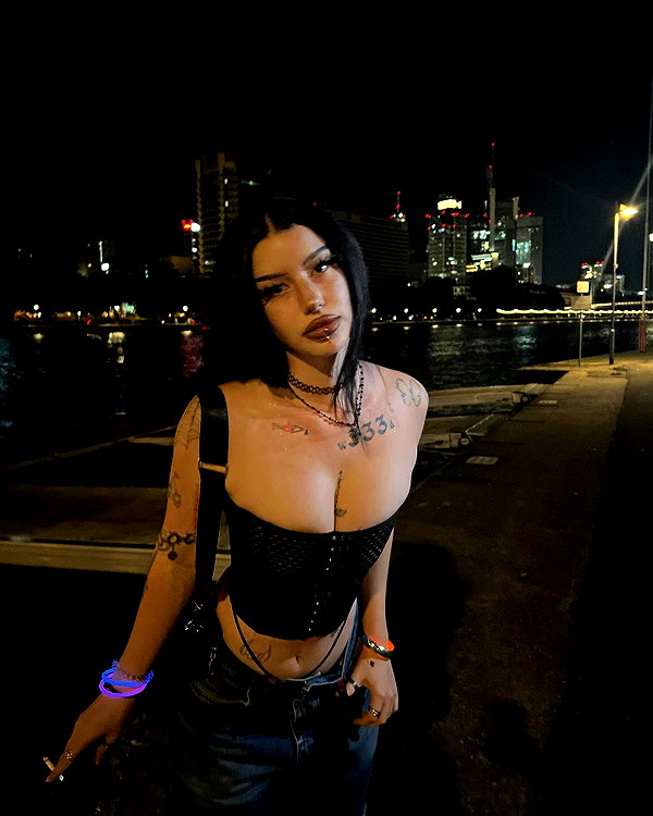 shawtysuzi instagram image archive image