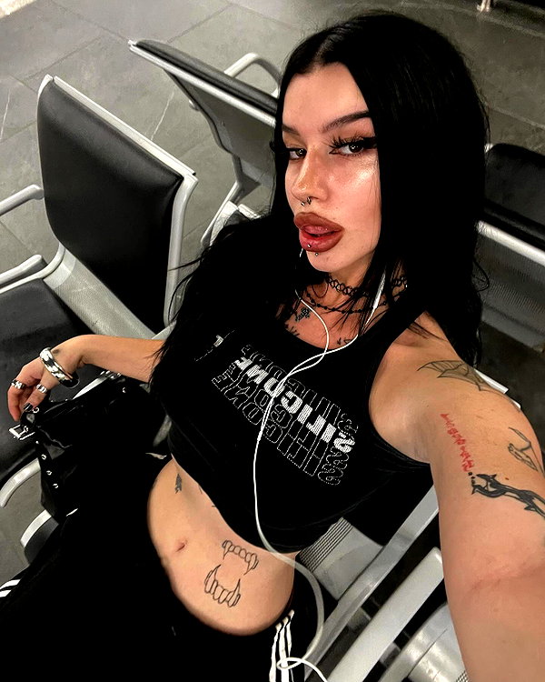 shawtysuzi instagram image archive image