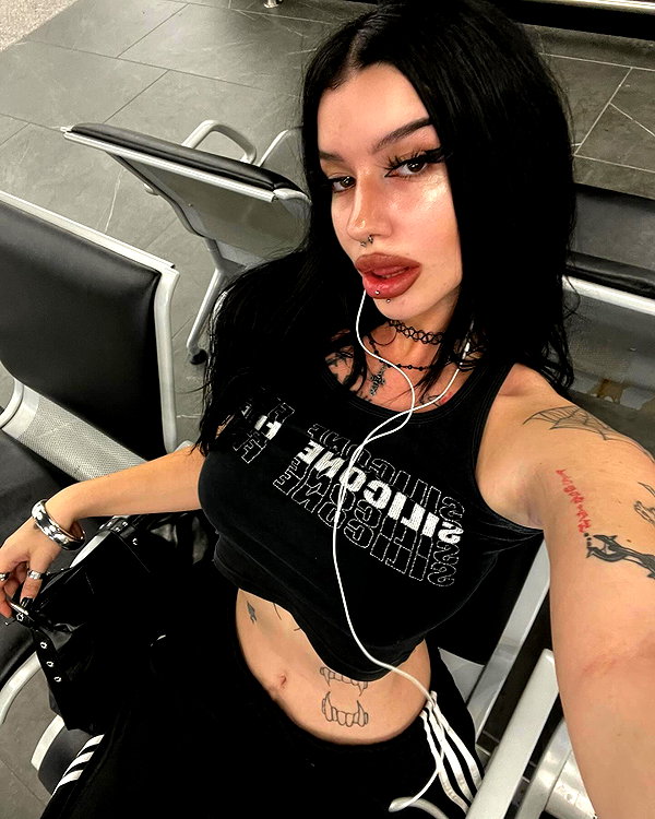 shawtysuzi instagram image archive image