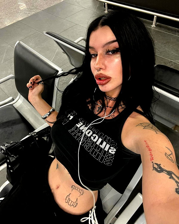 shawtysuzi instagram image archive image