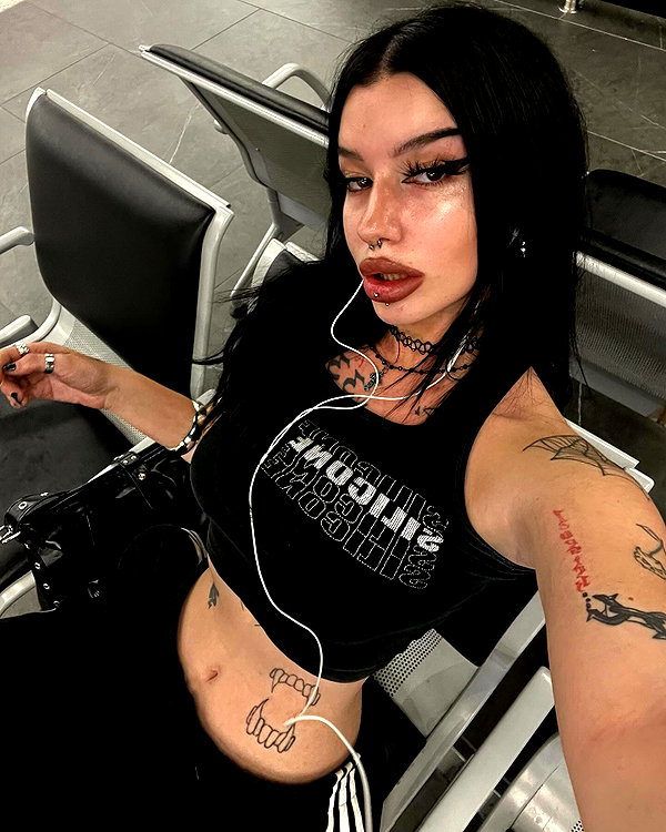 shawtysuzi instagram image archive image