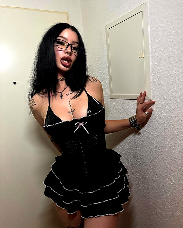 shawtysuzi instagram image archive image