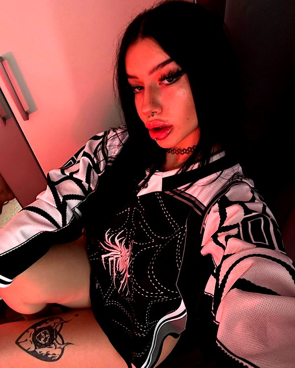 shawtysuzi instagram image archive image