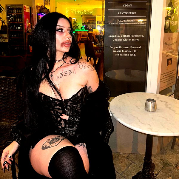 shawtysuzi instagram image archive image