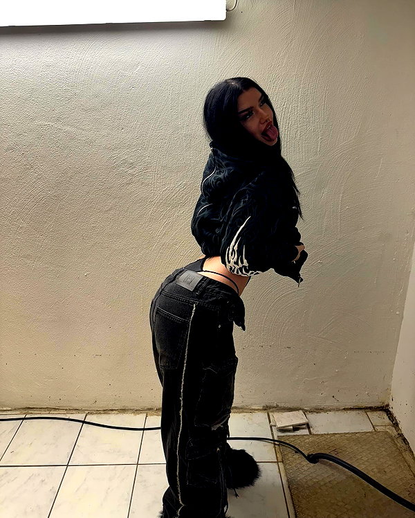 shawtysuzi instagram image archive image