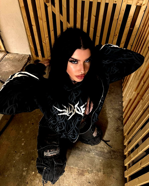 shawtysuzi instagram image archive image