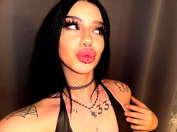 shawtysuzi instagram image archive image