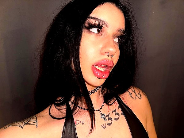 shawtysuzi instagram image archive image