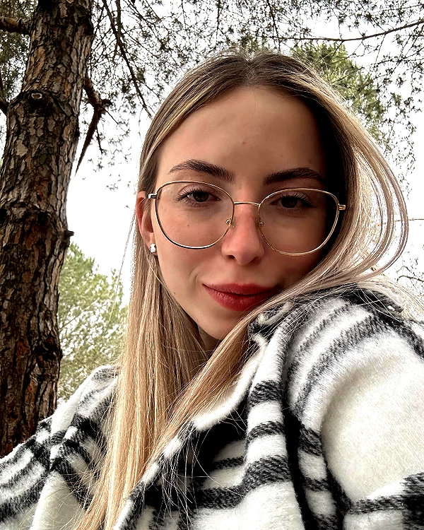 sheli.belayev instagram image archive image