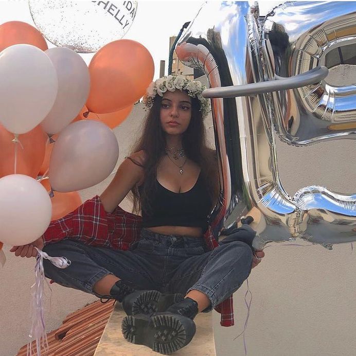 shelly_.mor instagram image archive image