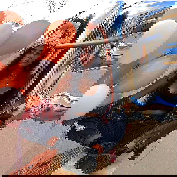 shelly_.mor image ~ Altpins