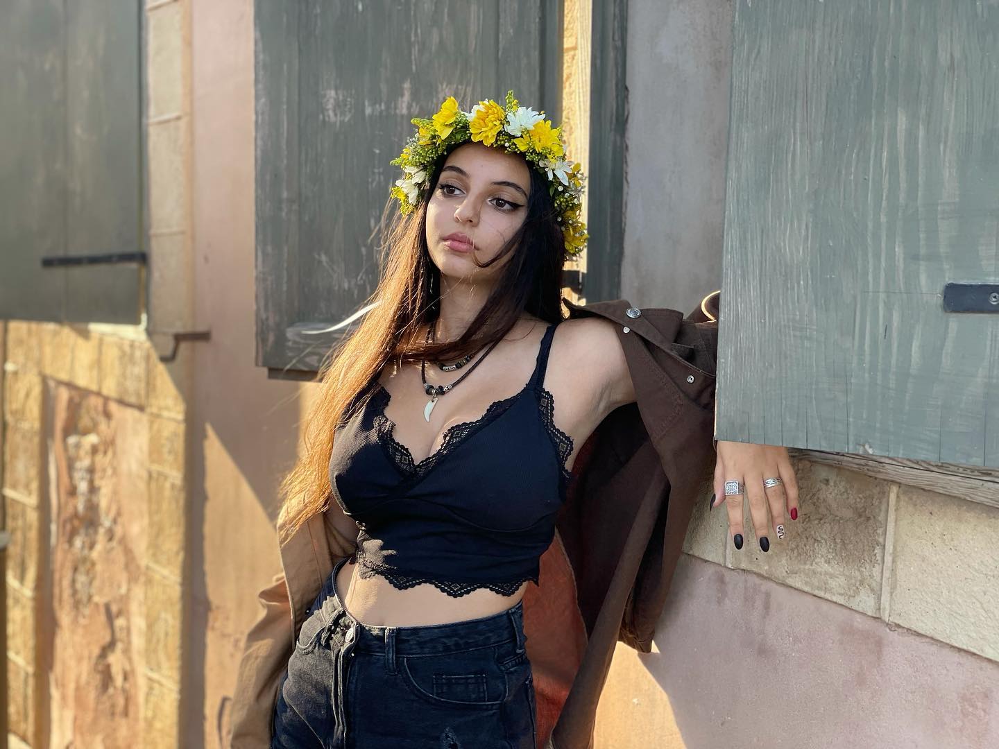 shelly_.mor instagram image archive image