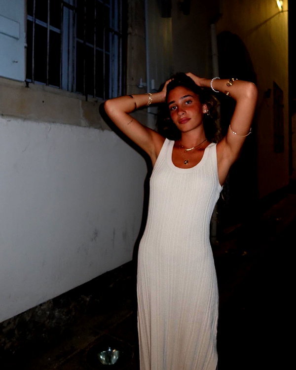shellydekel instagram image archive image
